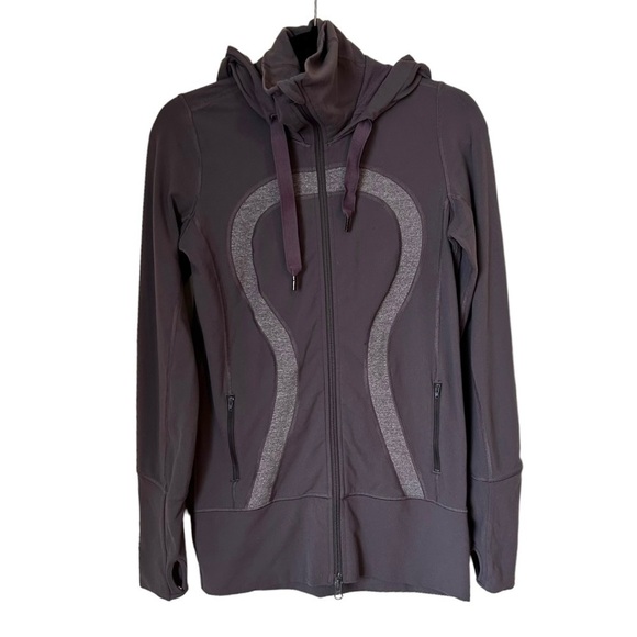 Lululemon Hooded Stride Jacke- Magnum and Heathered Grey. - Picture 2 of 9